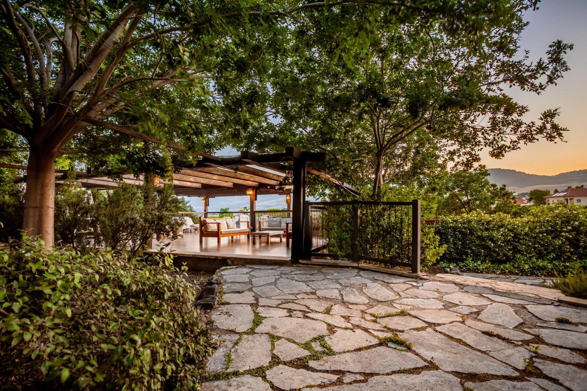 Grand Vista Boutique Hotel And Spa Yuval Exterior foto